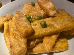 咸蛋黄焗南瓜-吃饭皇帝大(长宁龙之梦店)