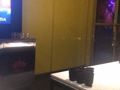 -百威KTV(恒福路店)