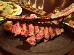 -恰餐厅及酒吧 CHAR Bar & Grill (北京丽都皇冠假日店)