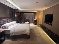 -中山利和希尔顿酒店