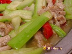 丝瓜炒肉-聪辉同安老美食饭店(大元路店)