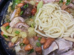 -阿芬卤面(花巷店)