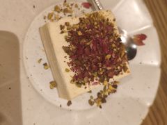 恋爱中的古丽-那时新疆·若羌(经纬汇店)