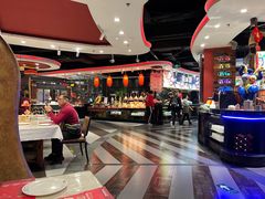 -四海一家自助餐(益田假日广场店)