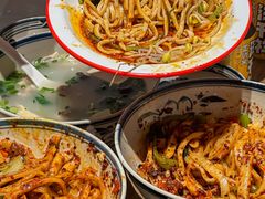 -宋益驴蹄子面肉夹馍(辛家庙店)