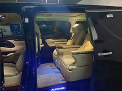 -富君租车(外滩店)
