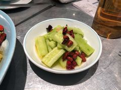 -姚姚酸菜鱼·金戈戈香港豉油鸡(喜荟城联名店)