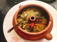 -桥香园云南过桥米线(金马碧鸡店)