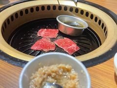 -炼火烤肉店