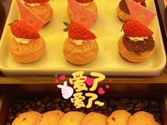 -西安唐隆国际酒店(大雁塔大唐不夜城店)