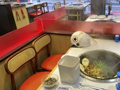 -鲁员外地锅鸡地锅鱼(古墩路店)