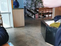 -蜜桃餐厅·伴山(湖滨商业街店)