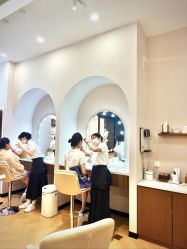 -Wax Brow蜜蜡脱毛美甲美睫眉吧