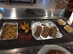 -马路牙子烧烤音乐酒馆(望京店)