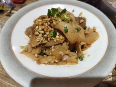 -冯烫烫跷脚牛肉·川菜小馆(武胜西街店)