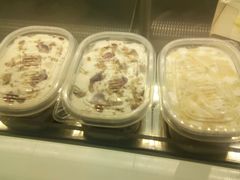 -爱上花开·蛋糕·安佳动物奶油轻奢私人定制(凯德店)