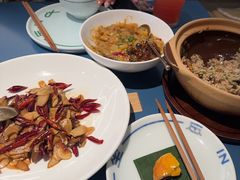 -一坐一忘云南菜(嘉里中心店)