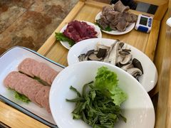 -执牛耳涮烤牛排火锅(伊河路店)