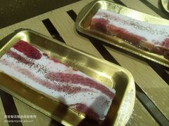 -梨花甄选自助烤肉(小寨原力场店)