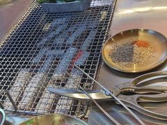 -又见炊烟炭火烤肉(五一新村店)