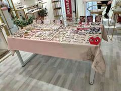 -肆兮眼镜·蔡司·徕卡战略合作店(大坪店)