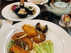 -大佛寺高级素食自助餐厅