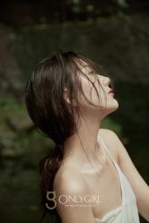 -onlygirl摄影美学馆高端定制(江滩店)