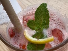 -星巴克臻选(上海合生汇1F店)