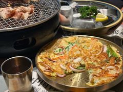 -草家酱蟹炭火烤肉店(珲春南路一店)