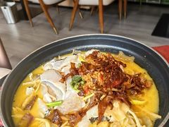 -桥边小楼·手工云南菜·古城观景小楼
