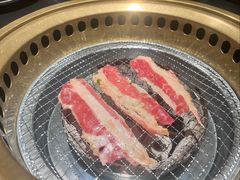 -山川小町·极番烧肉(新地假日广场店)