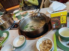 -润园四季椰子鸡火锅(欢乐海岸店)