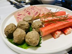 -红鼎豆捞·非遗鲍皇汤火锅(宝丰路店)