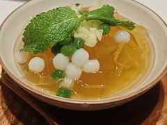 -左庭右院鲜牛肉火锅(金山万达店)
