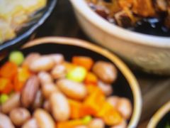 -万和春排骨砂锅米饭(新业广场店)