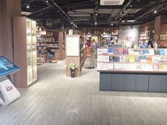 -漓江书院(三祺广场店)