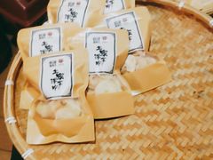 -吃饭皇帝大土家民族菜(正大广场店)