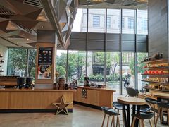 -星巴克臻选(杭州嘉里中心1F店)
