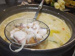 -小椒娘撒椒鱼火锅(三八广场店)