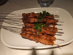 -肥肥虾庄·金牌油焖大虾(沙湖店)