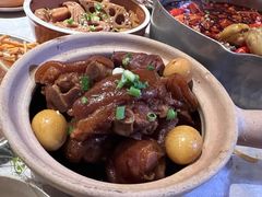 猪脚鹌鹑蛋-巴厘龙虾·榜首油焖大虾(音乐学院·沿江酒馆店)