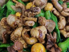 菜心炒鸡杂-竹溪百福酒家(同和店)