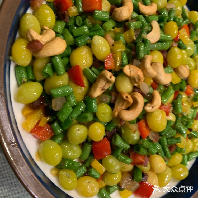 结果大家都赞不绝口带牛油果类的也都很好吃