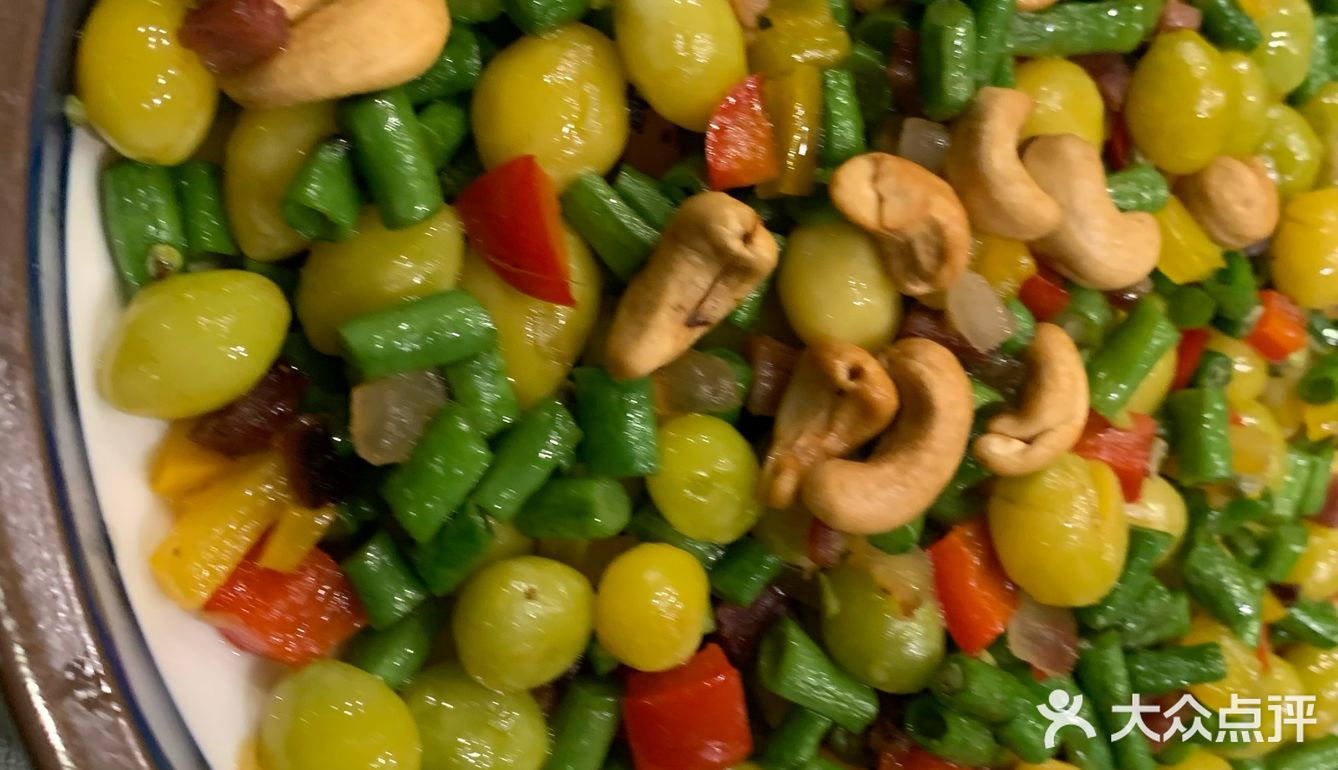 结果大家都赞不绝口带牛油果类的也都很好吃