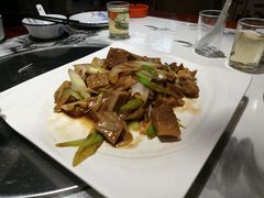 炒牛肚-吉同饭店(绿地·香榭丽公馆店)