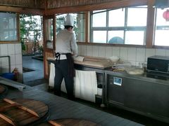 -红栌温泉山庄生态美食餐厅