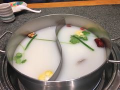 -江小渔鲜鱼火锅(辽沈二街店)