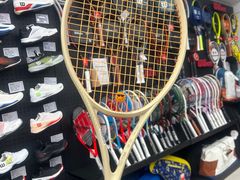 -Wilson威尔胜(漕溪北路店)