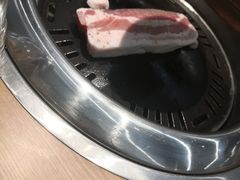 烤五花-本家韩国烤肉(青岛万象城店)
