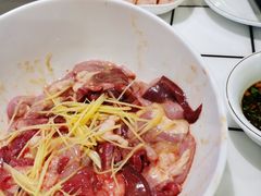 -领鲜现切猪杂火锅(番禺桥南店)